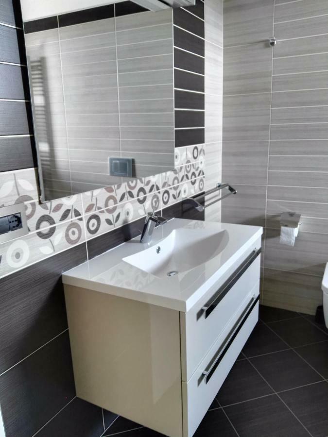 Torri Camuzzi Exclusive Luxury Apartment Pescara Esterno foto